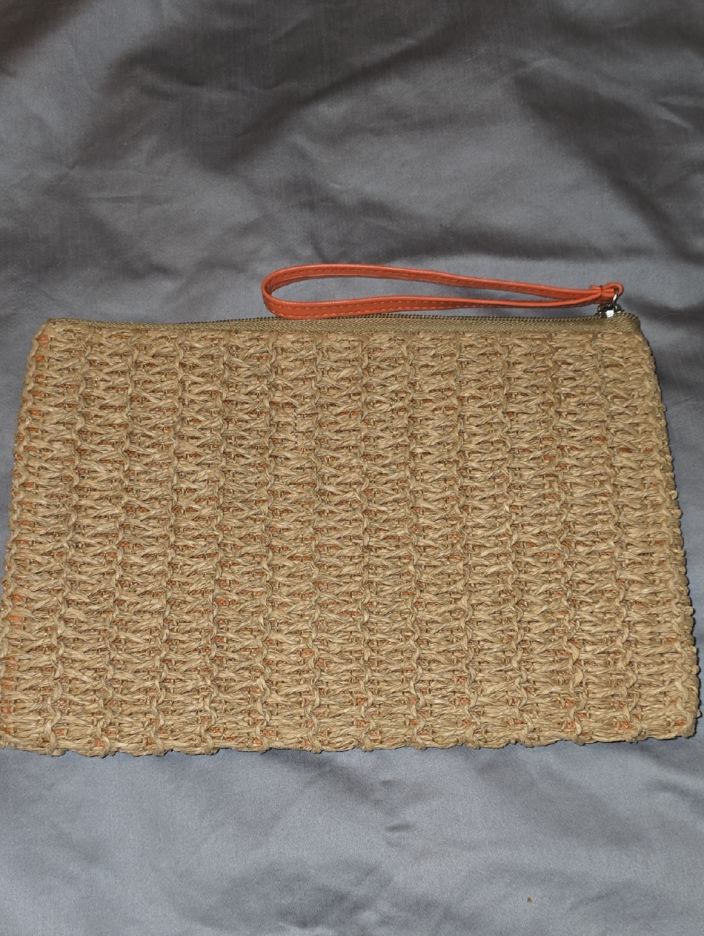 Woven Straw Wristlet Clutch with Orange Strap‎